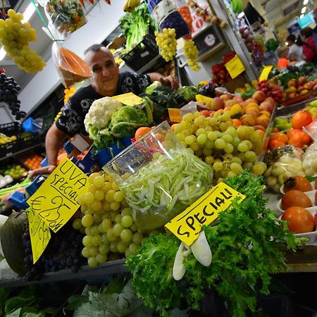 Helmi34 - Appartamento Dotato Di Tutti I Comfort Nel Centro Di Cagliari Bagian luar foto