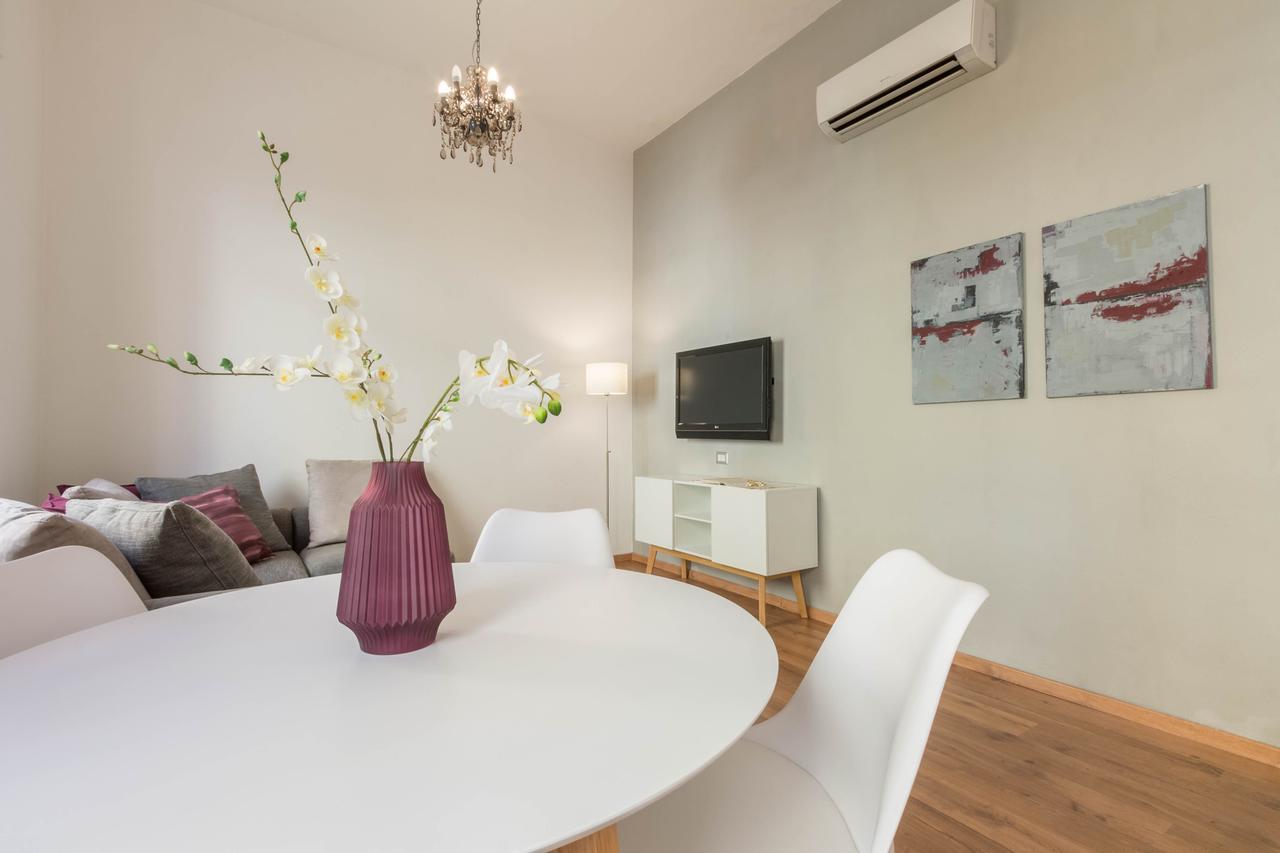 Helmi34 - Appartamento Dotato Di Tutti I Comfort Nel Centro Di Cagliari Bagian luar foto