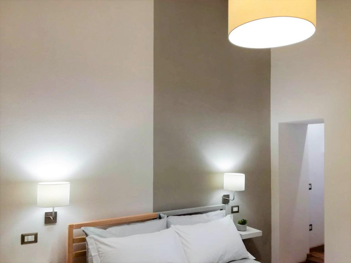 Helmi34 - Appartamento Dotato Di Tutti I Comfort Nel Centro Di Cagliari Bagian luar foto